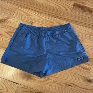 Patagonia Small Women’s Barely Baggies Shorts